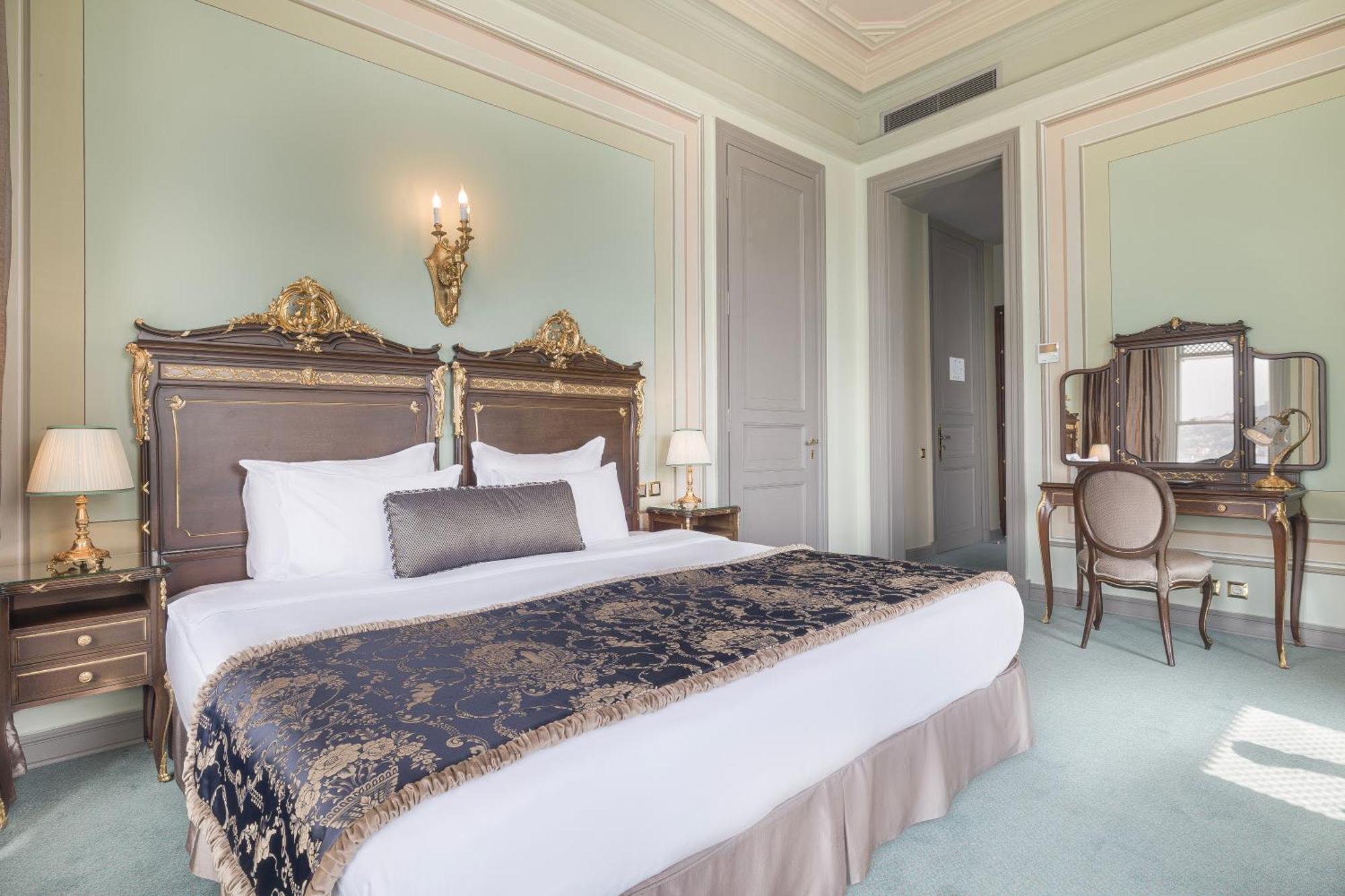 Bosphorus Palace Hotel Istanbul Exterior photo
