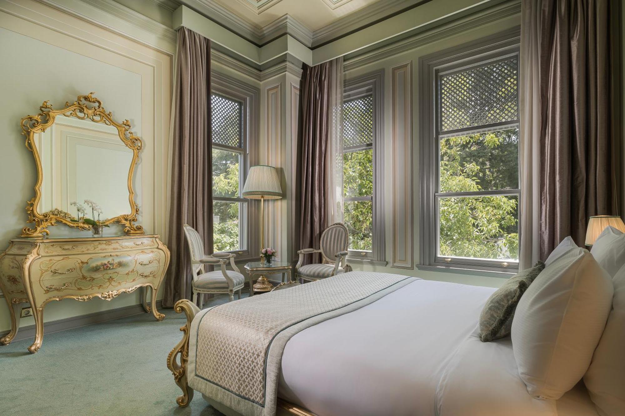 Bosphorus Palace Hotel Istanbul Exterior photo
